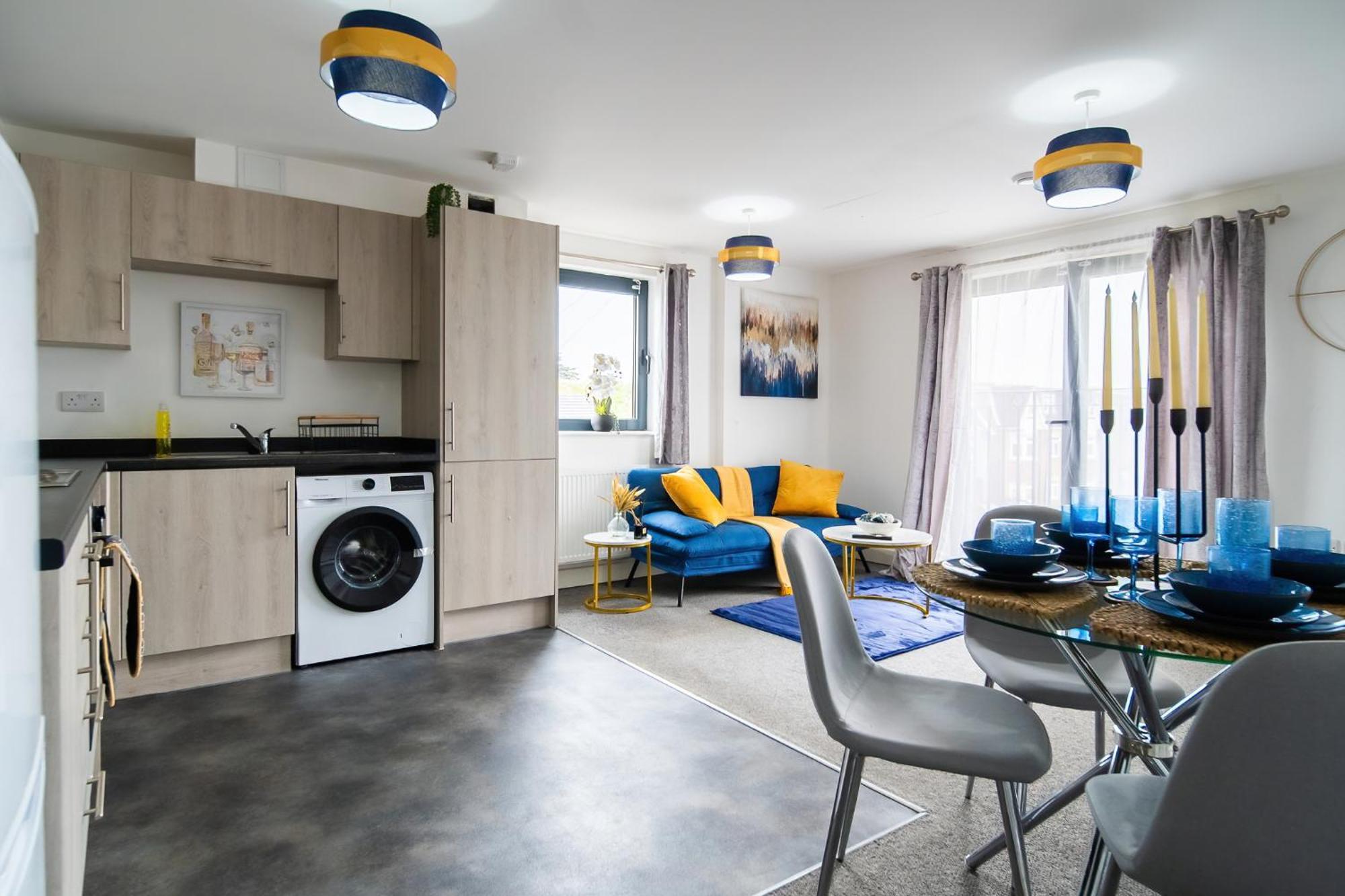 Modern Apartments With Free Parking Near Heathrow كولنبروك المظهر الخارجي الصورة