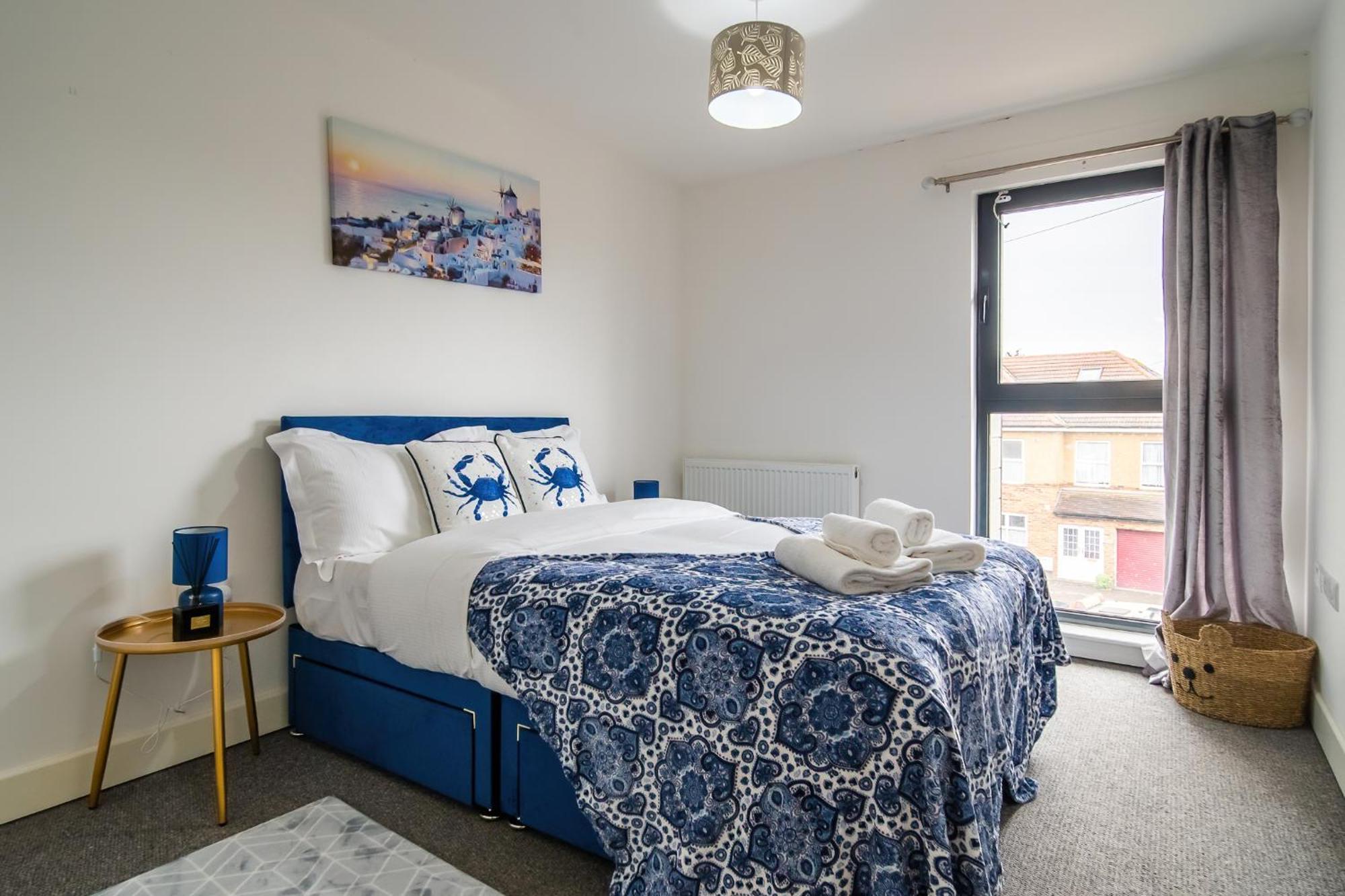 Modern Apartments With Free Parking Near Heathrow كولنبروك المظهر الخارجي الصورة