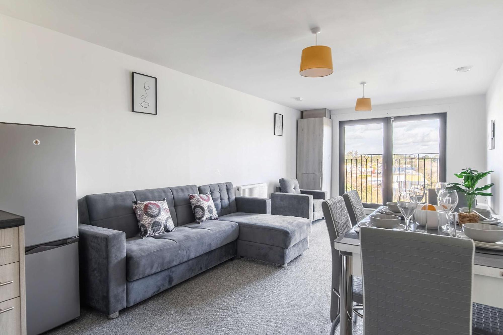 Modern Apartments With Free Parking Near Heathrow كولنبروك المظهر الخارجي الصورة