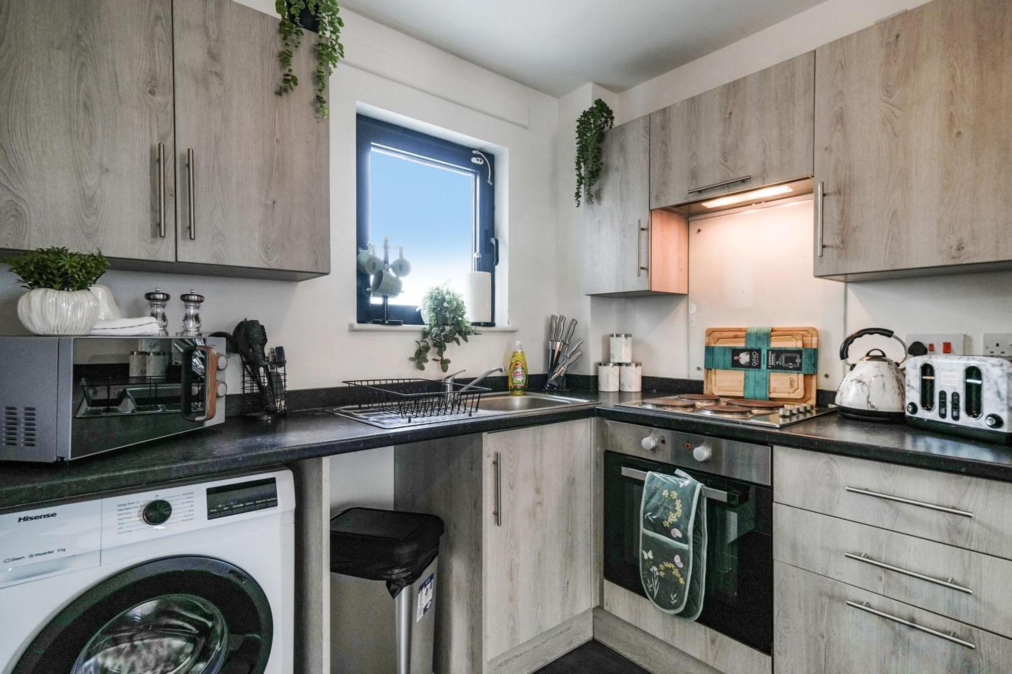 Modern Apartments With Free Parking Near Heathrow كولنبروك المظهر الخارجي الصورة