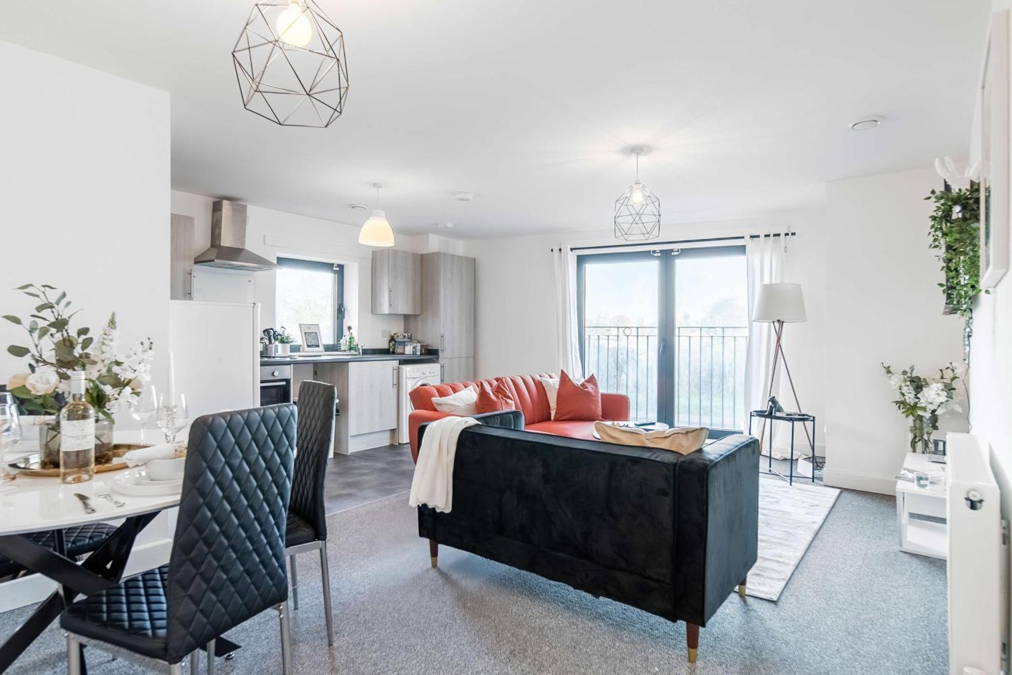 Modern Apartments With Free Parking Near Heathrow كولنبروك المظهر الخارجي الصورة