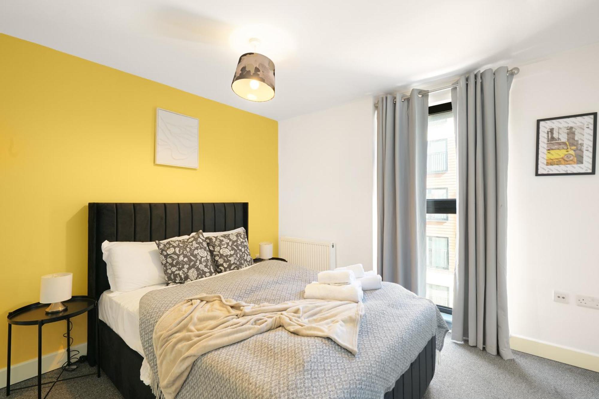Modern Apartments With Free Parking Near Heathrow كولنبروك المظهر الخارجي الصورة