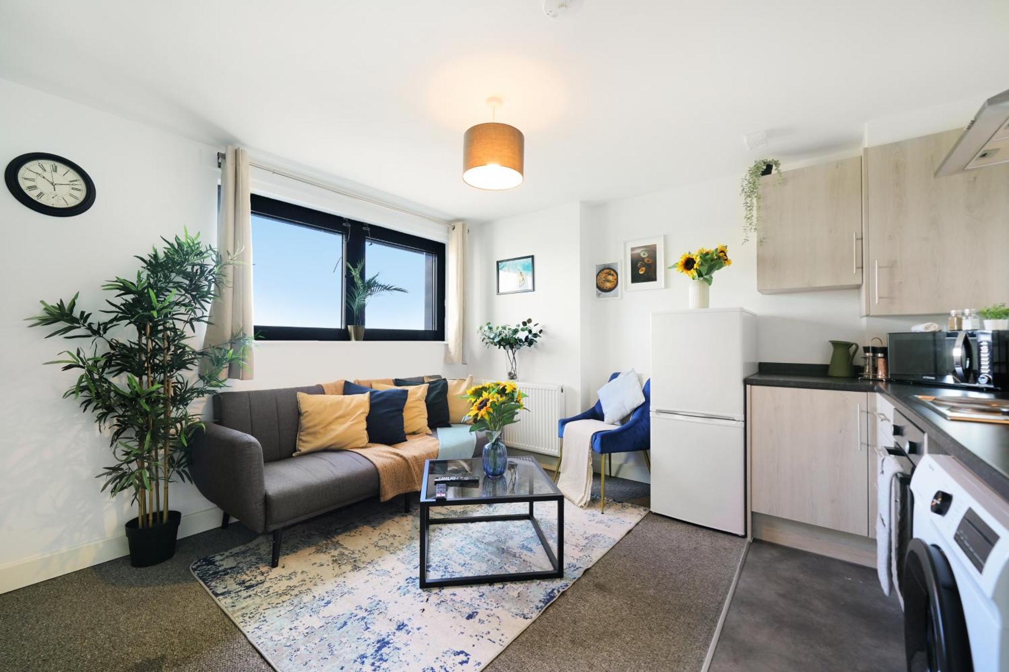 Modern Apartments With Free Parking Near Heathrow كولنبروك المظهر الخارجي الصورة